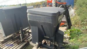 SALT DOG mounted gritter c/w control box - 3