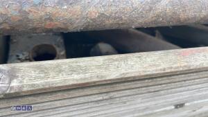 Cast iron fallpipes & outlets - 3