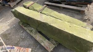 2 x stone gate posts - 5