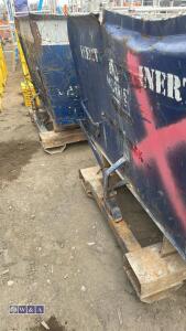 Forklift tipping skip - 5
