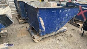 Forklift tipping skip - 2
