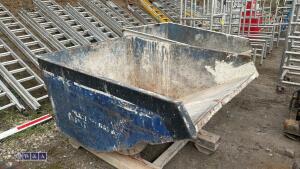 Forklift tipping skip - 3