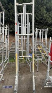 Aluminium work podium