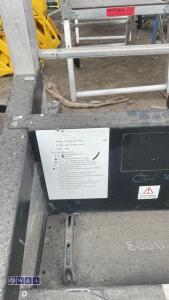 Monkey tower access platform - 4