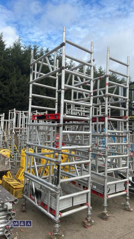 Aluminium scaffold tower