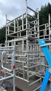 Aluminium scaffold tower