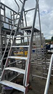 Aluminium stepladder (large) - 5