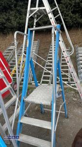 LYTE platform stepladder - 2