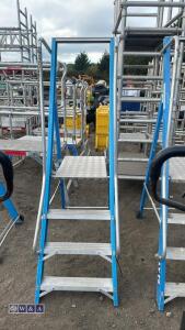 LYTE platform stepladder - 2