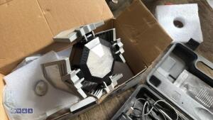 Garage lights & cordless screwdriver - 3