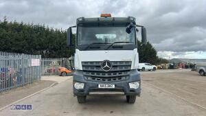 Mercedes 3240 8x 4 tipper - 7