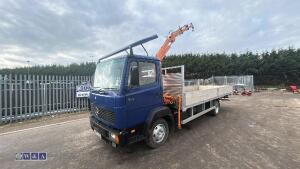 Mercedes 814 flat bed c/w hydraulic crane