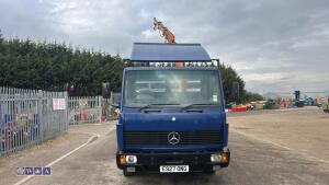 Mercedes 814 flat bed c/w hydraulic crane - 7