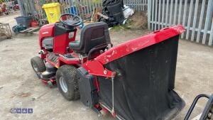 COUNTAX C600H petrol ride on mower c/w COUNTAX C600H scarifier & 2 drive belts - 5