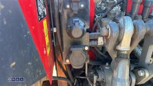 2020 Massey Ferguson 4708 loader tractor - 19
