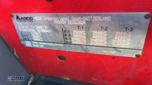 2020 Massey Ferguson 4708 loader tractor - 29