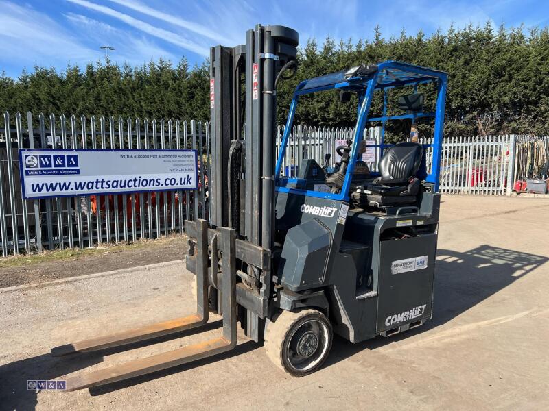 2021 COMBILIFT CBE4000 electric forklift c/w side shift and fork positioners