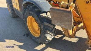 Jcb 533-105 telehandler - 10