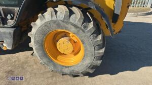 Jcb 533-105 telehandler - 12