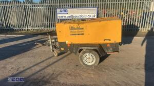 Atlas copco xas67 fast tow compressor - 2
