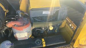 Atlas copco xas55 road tow compressor - 13