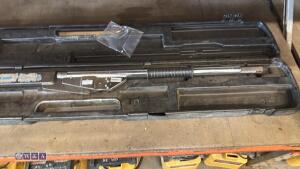 Torque bar c/w case - 2