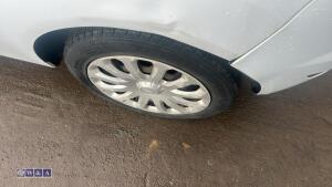 Ford fiesta van - 11