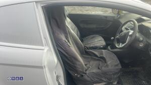 Ford fiesta van - 18