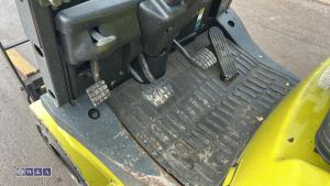 Clark gas forklift - 21