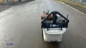 BILLY GOAT PROFESSIONAL MULTI VAC MV650SPH self propelled vacuum c/w wanderhose (s/n 091860077) - 4