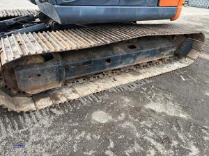 2014 HITACHI ZX135US-SB steel tracked excavator S/n: C00091587 with bucket, blade, piped & Q/hitch - 10