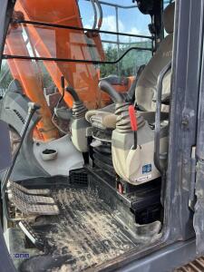 2014 HITACHI ZX135US-SB steel tracked excavator S/n: C00091587 with bucket, blade, piped & Q/hitch - 25