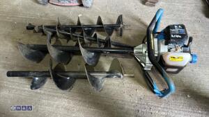 SAS petrol posthole borer