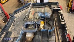 BOSCH 7kg 110v breaker c/w case - 2