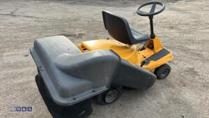 McCULLOCH HORNET ride on mower - 6