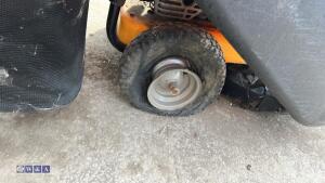 McCULLOCH HORNET ride on mower - 11