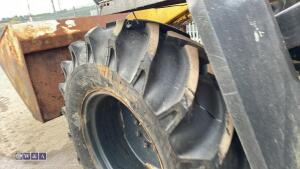 MATBRO 40 c/w bucket forks - 11