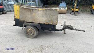 ATLAS COPCO XAS66 fast tow compressor - 2