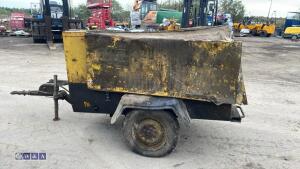 ATLAS COPCO XAS66 fast tow compressor - 6