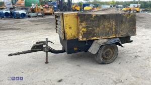 ATLAS COPCO XAS66 fast tow compressor - 8