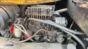 ATLAS COPCO XAS66 fast tow compressor - 9