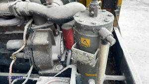ATLAS COPCO XAS66 fast tow compressor - 13