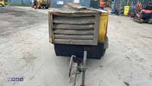 ATLAS COPCO XAS66 fast tow compressor - 16