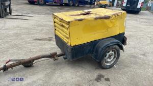 ATLAS COPCO XAS36 fast tow compressor - 8
