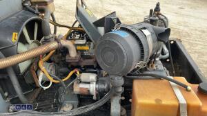 ATLAS COPCO XAS36 fast tow compressor - 12