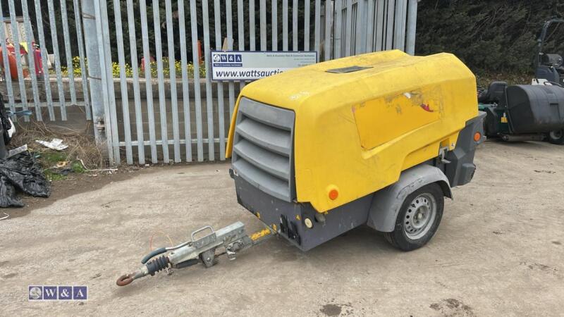2017 ATLAS COPCO XAS68 fast tow compressor