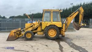 Ford 550 backhoe loader - 2