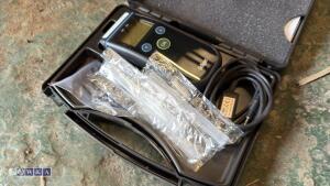 DRAGER ALCOTEST monitor c/w case - 3