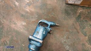 Pneumatic impact wrench (blue) - 2