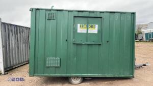 GROUNDHOG 12ft towable welfare unit - 5